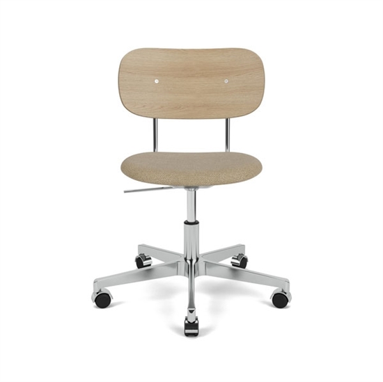 Audo Copenhagen - Co Task Chair, Star Base w/Casters, Polished Aluminium, Seat Upholstered With PC0T, Oak Back, Hard Floor, Natural Oak, EU/US - CAL117, 02 (Beige), Audo Bouclé, Audo Bouclé, Audo