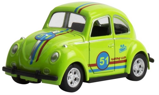 Grøn legetøjs-VW Beetle med "51", racerstriber og sølvhjul.