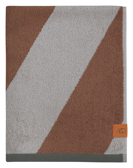 Mette Ditmer - DIAGONAL bath towel - Brick