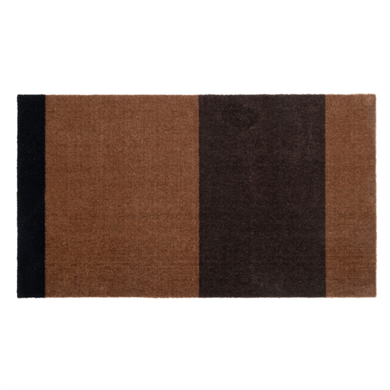 Tica Copenhagen - Smudsmåtte - Stripes Horizon - Cognac/Dark Brown/Black - 60x90 cm